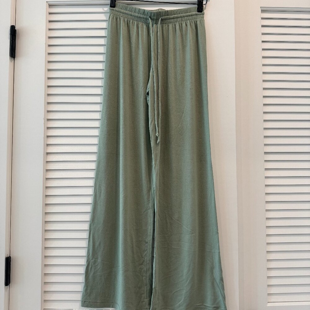 New! Set Active lounge wide leg pant.  Size XS
